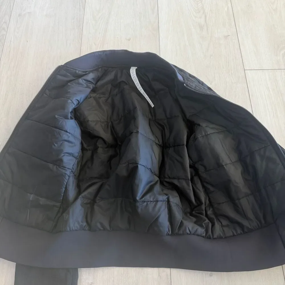 Lululemon women’s black jacket size 2